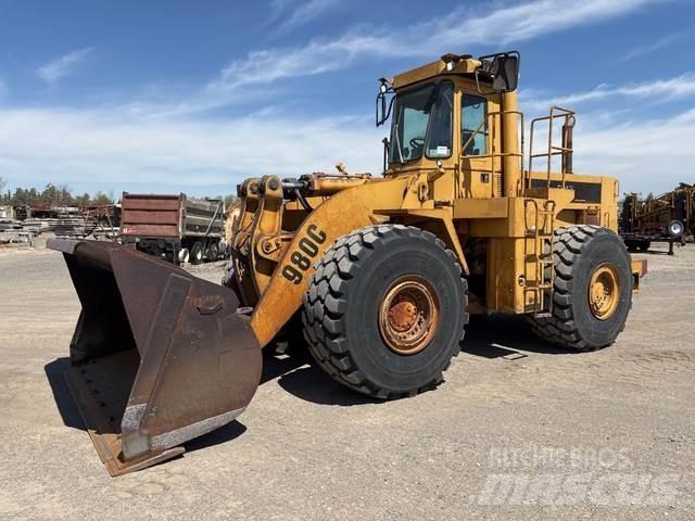 CAT 980C Kolesni nakladalci