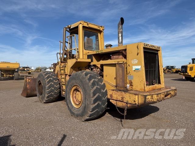 CAT 980C Kolesni nakladalci