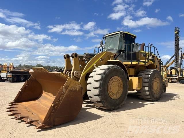 CAT 986K Kolesni nakladalci