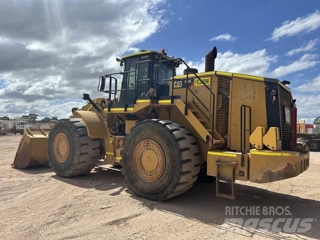 CAT 986K Kolesni nakladalci