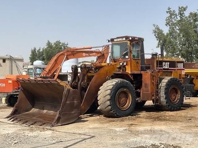 CAT 988B Kolesni nakladalci