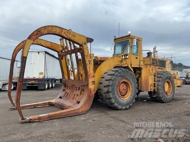 CAT 988B Kolesni nakladalci