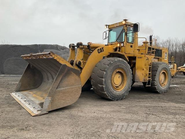 CAT 988B Kolesni nakladalci