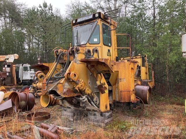 CAT 988F Kolesni nakladalci