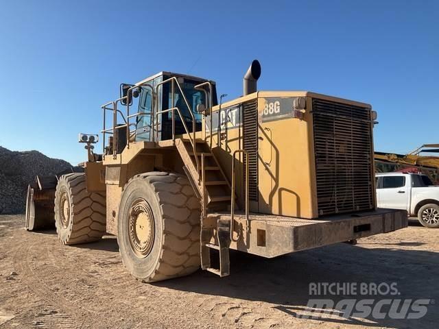 CAT 988G Kolesni nakladalci