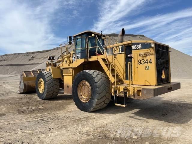 CAT 988G Kolesni nakladalci
