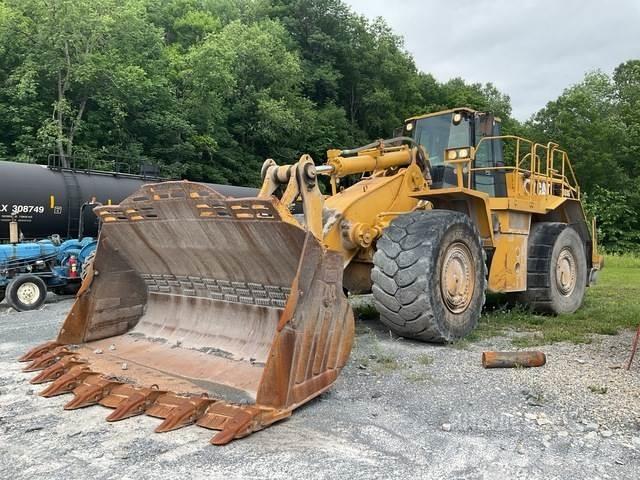 CAT 988G Kolesni nakladalci