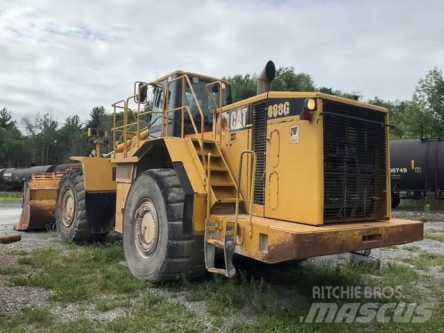 CAT 988G Kolesni nakladalci