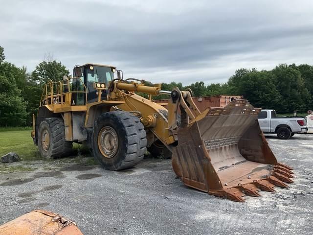CAT 988G Kolesni nakladalci