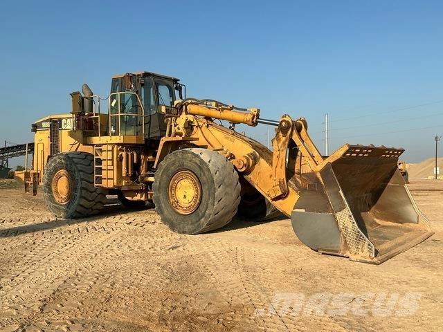 CAT 988G Kolesni nakladalci