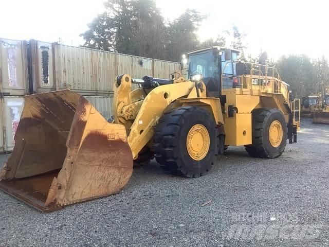 CAT 988K Kolesni nakladalci