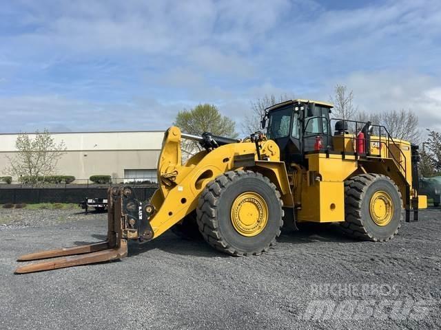 CAT 988K Kolesni nakladalci