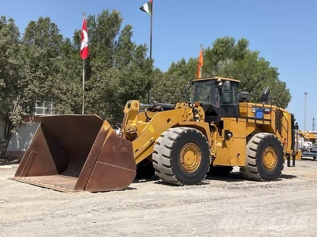 CAT 988K Kolesni nakladalci