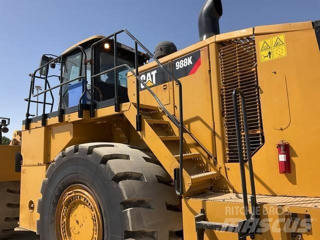 CAT 988K Kolesni nakladalci