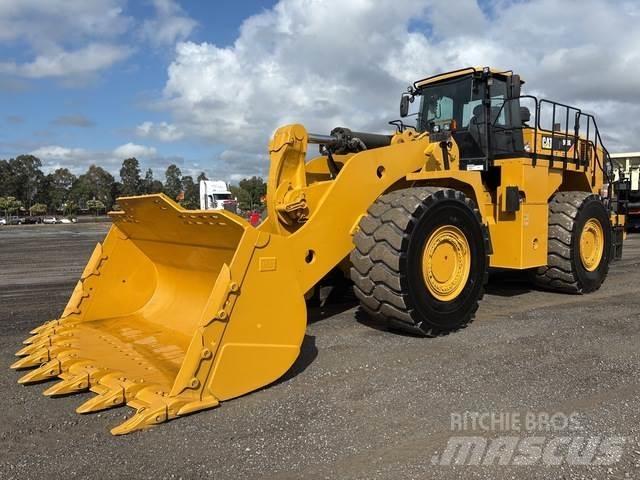 CAT 988K Kolesni nakladalci