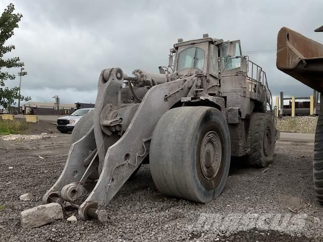 CAT 988K Kolesni nakladalci