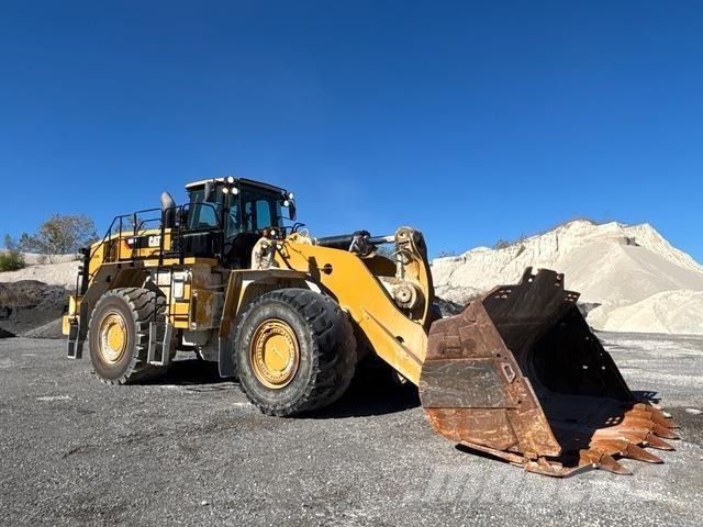 CAT 988K Kolesni nakladalci
