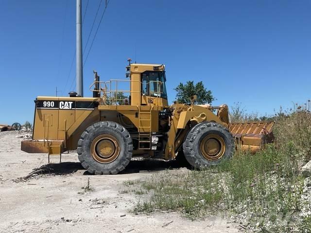 CAT 990 Kolesni nakladalci