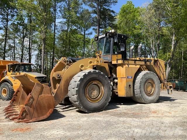 CAT 990H Kolesni nakladalci