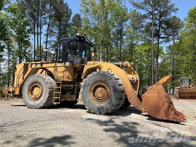 CAT 990H Kolesni nakladalci