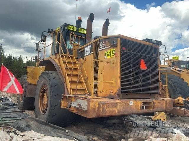 CAT 990H Kolesni nakladalci