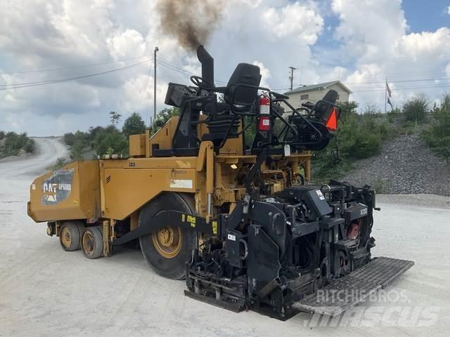 CAT AP-600D Asfaltni finišerji