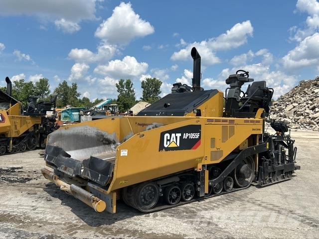 CAT AP1055F Asfaltni finišerji