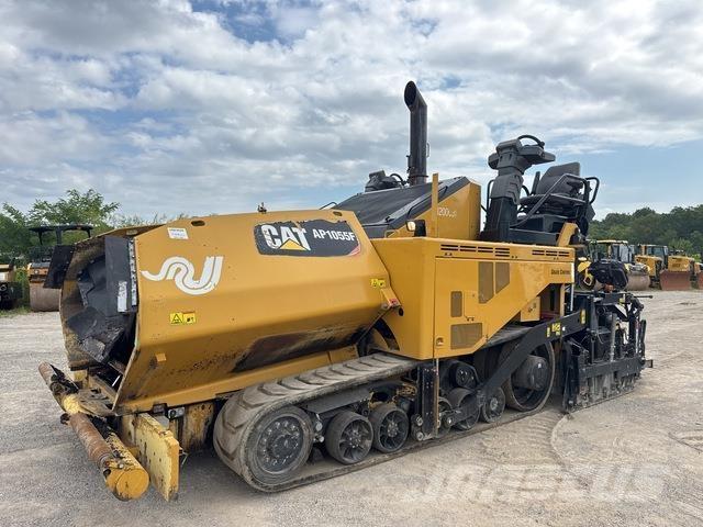 CAT AP1055F Asfaltni finišerji