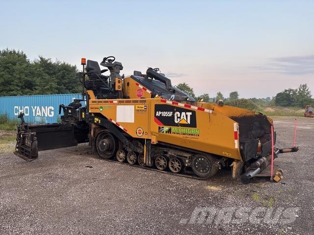 CAT AP1055F Asfaltni finišerji