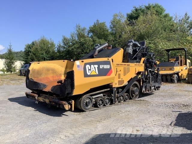 CAT AP1055F Asfaltni finišerji