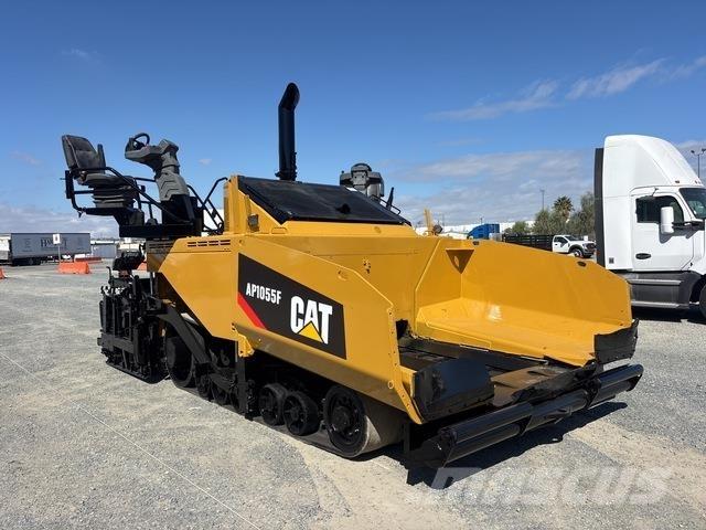 CAT AP1055F Asfaltni finišerji