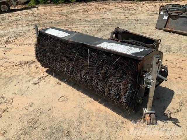 CAT BA18 Metle