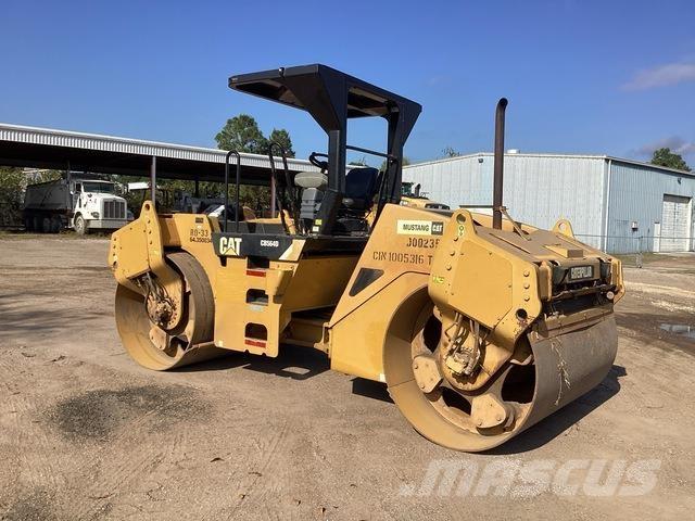 CAT CB-564D Dvojni valjarji