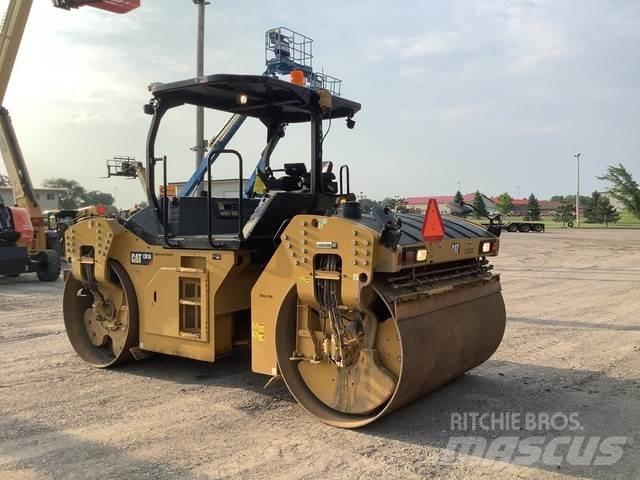 CAT CB16 Dvojni valjarji