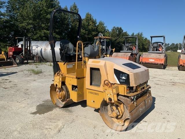 CAT CB24 Dvojni valjarji