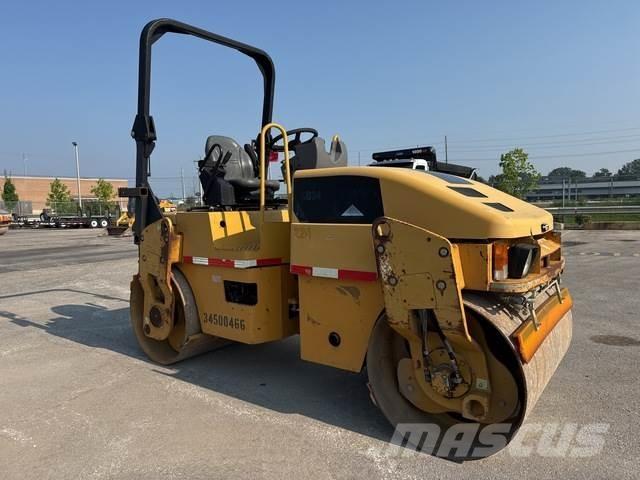 CAT CB34 Dvojni valjarji
