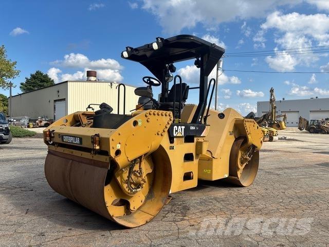 CAT CB54 XW Dvojni valjarji