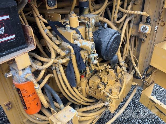 CAT CB544 Dvojni valjarji