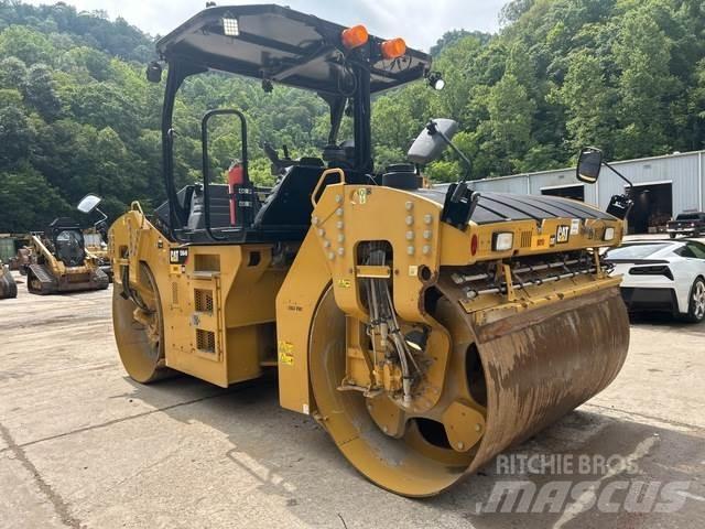 CAT CB64B Dvojni valjarji