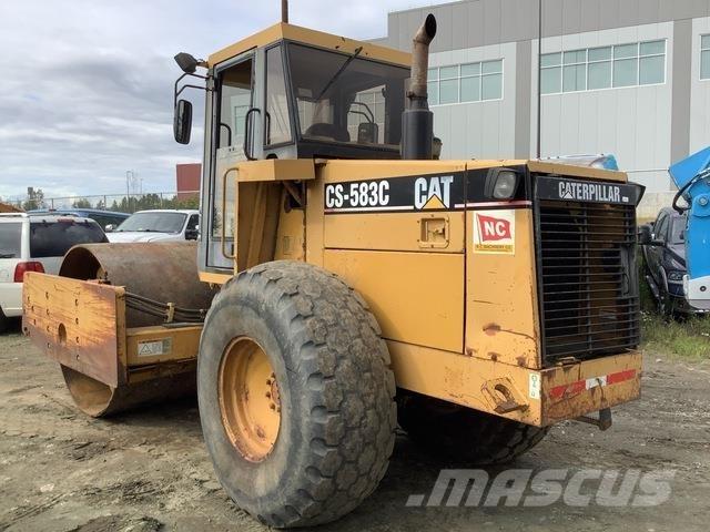 CAT CS-583C Enojni valjarji