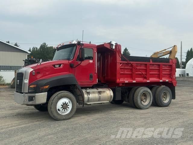CAT CT660S Kiper tovornjaki