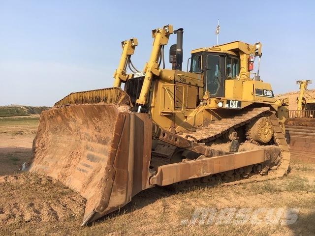 CAT D10R Buldožerji goseničarji