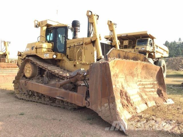 CAT D10R Buldožerji goseničarji