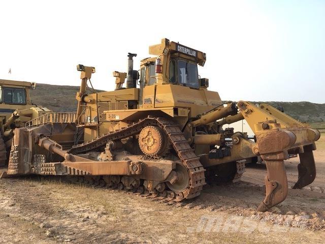 CAT D10R Buldožerji goseničarji