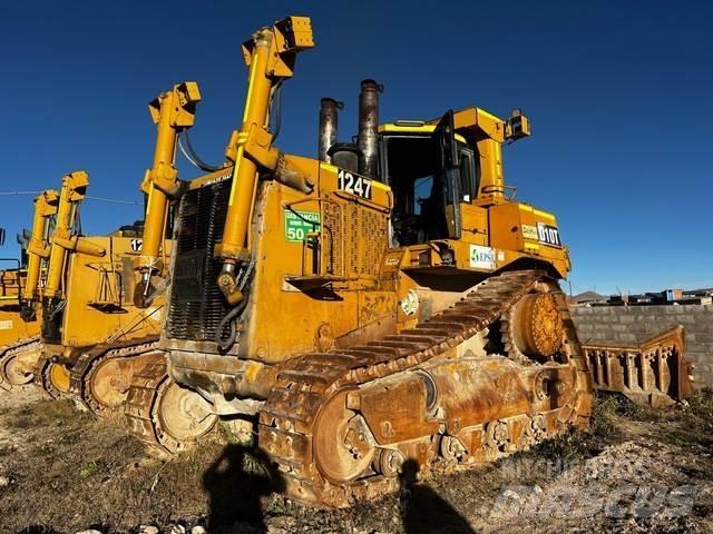 CAT D10T Buldožerji goseničarji