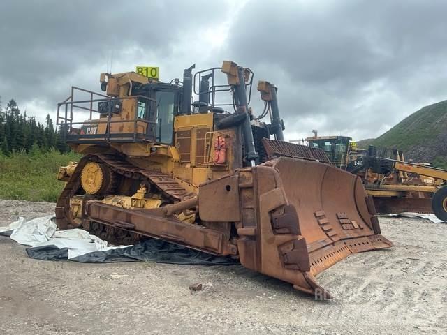 CAT D10T Buldožerji goseničarji