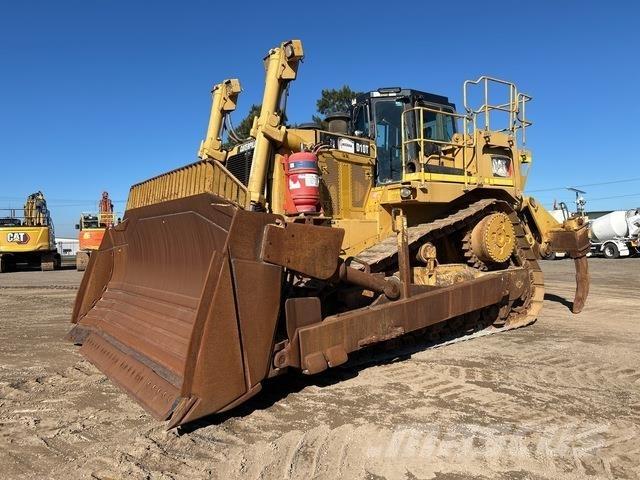 CAT D10T Buldožerji goseničarji