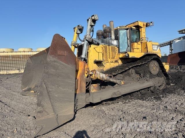 CAT D10T Buldožerji goseničarji