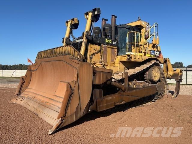 CAT D10T Buldožerji goseničarji