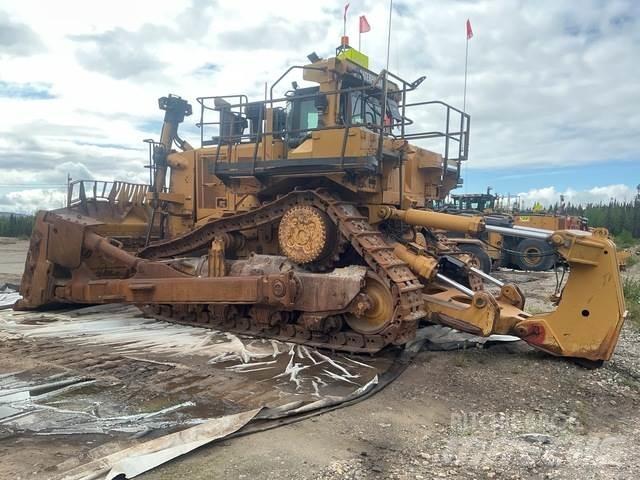 CAT D11T Buldožerji goseničarji